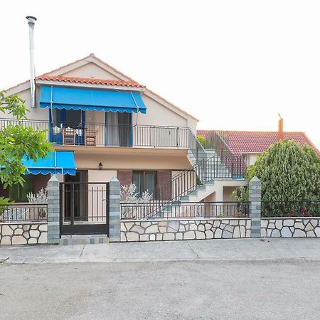 Sofia'S Place Самі Екстер'єр фото